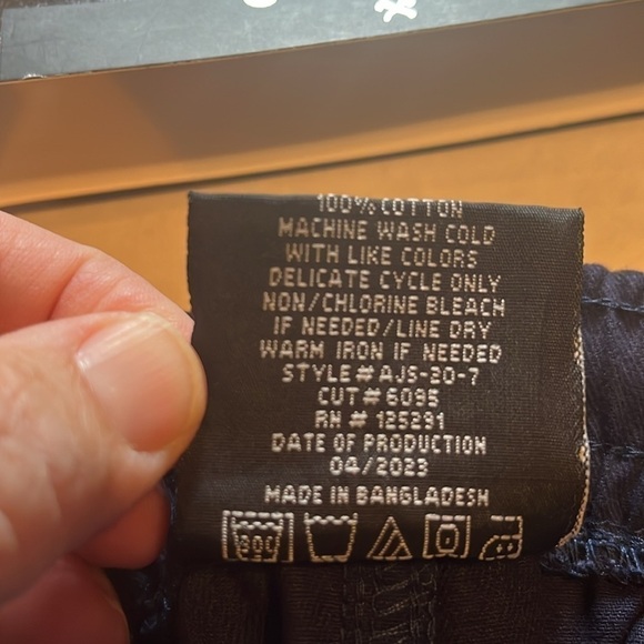 NWT-Canyon club-4T-navy/khaki-2pk, elastic waist with drawstring jogger pants. - Picture 12 of 12